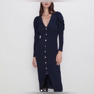 This is a Zara navy blue puff sleeve ribbed midi dress size large